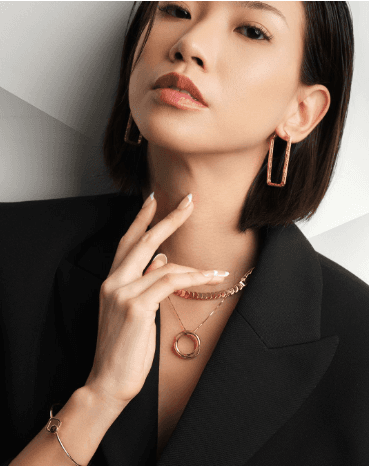 9 Rekomendasi Model Anting Emas Simple Terbaru untuk Tampil Stylish