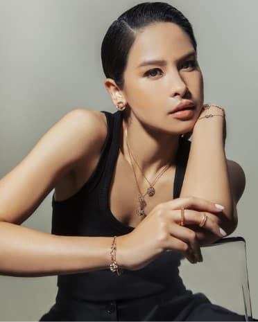 Tampil Chic dengan Gold jewellery dari Frank & co.