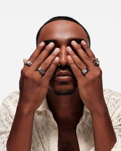 Bagaimana Memilih Perhiasan Pria untuk Hadiah yang Berkesan?