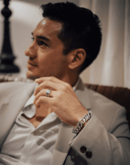 4 Tips Mix and Match Men’s Jewellery untuk Berbagai Momen