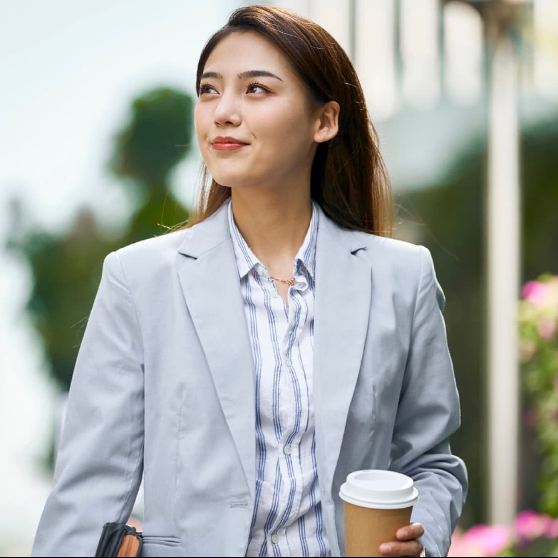 Temukan Kalung Berlian Elegan untuk Tampilan Glamor!