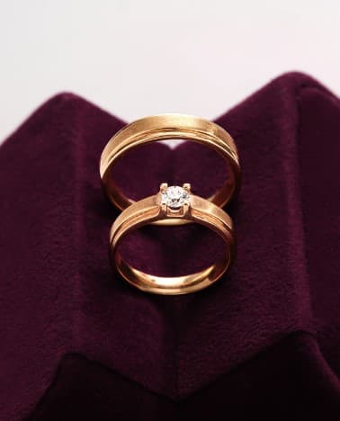 Kapan Waktu yang Tepat untuk Memberikan Mahar dan Mas Kawin?