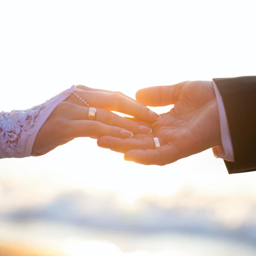 Perbedaan Seserahan Lamaran dan Pernikahan: Dibawa Saat Lamaran Atau Akad