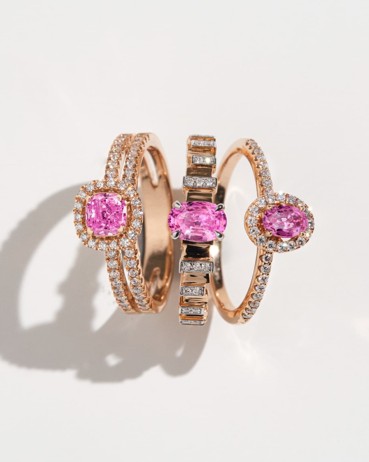 Cincin Tunangan Terbaru Frank & co. Ini Dihiasi Pink Sapphire yang Menyimbolkan Cinta