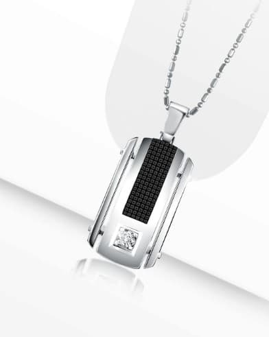 5 Tips Padu Padan Kalung Pria untuk Tampil Makin Gaya